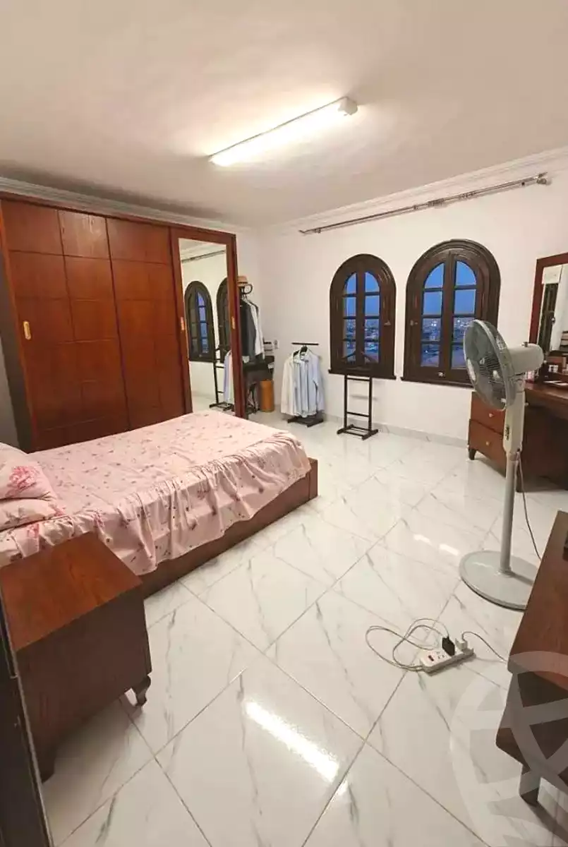 https://aqarmap.com.eg/en/listing/7257871-for-sale-cairo-helwan-zou-el-fekar-basha-st