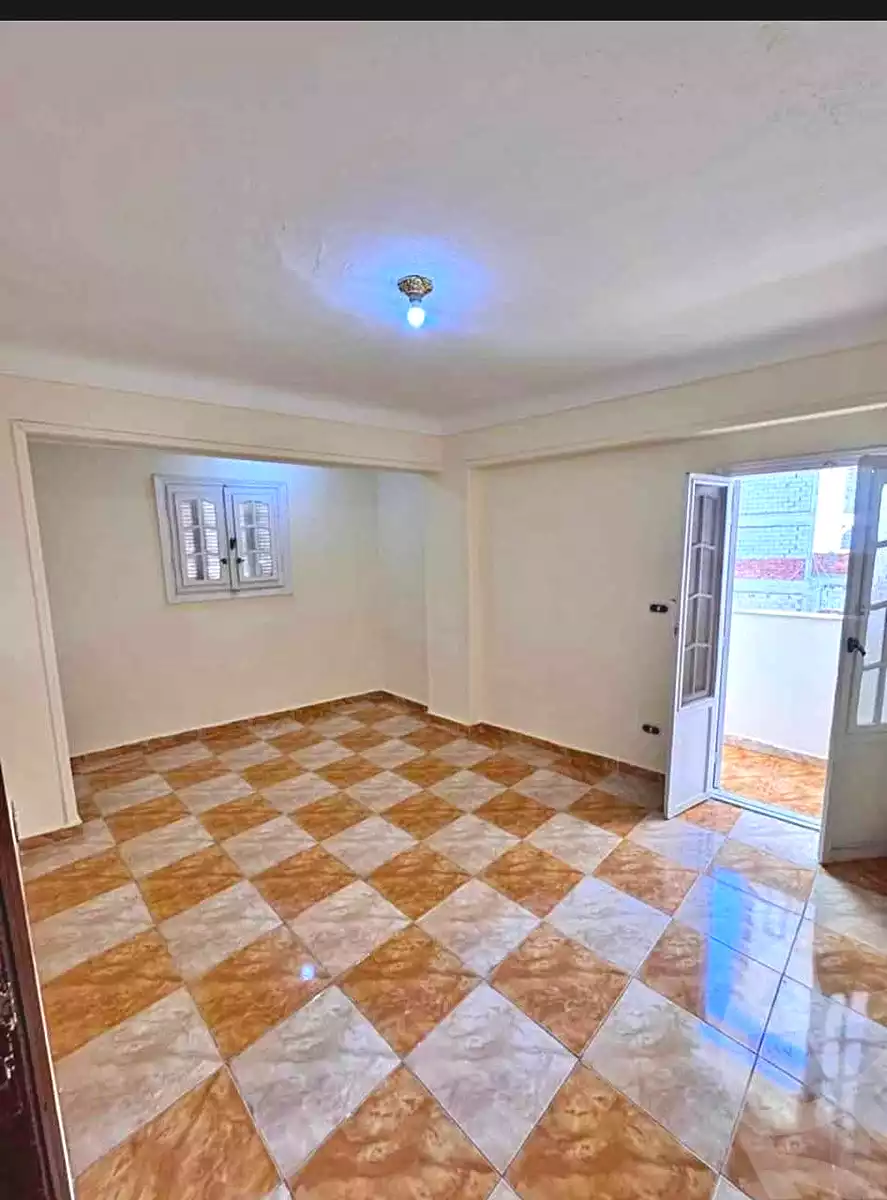 https://aqarmap.com.eg/ar/listing/7257905-for-sale-alexandria-el-asafra-shr-45