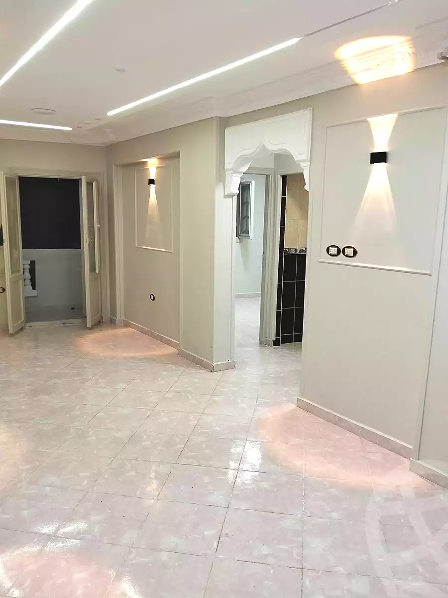 https://aqarmap.com.eg/en/listing/7258046-for-sale-alexandria-al-agamy-el-hanouvel-gabir-hafez-st