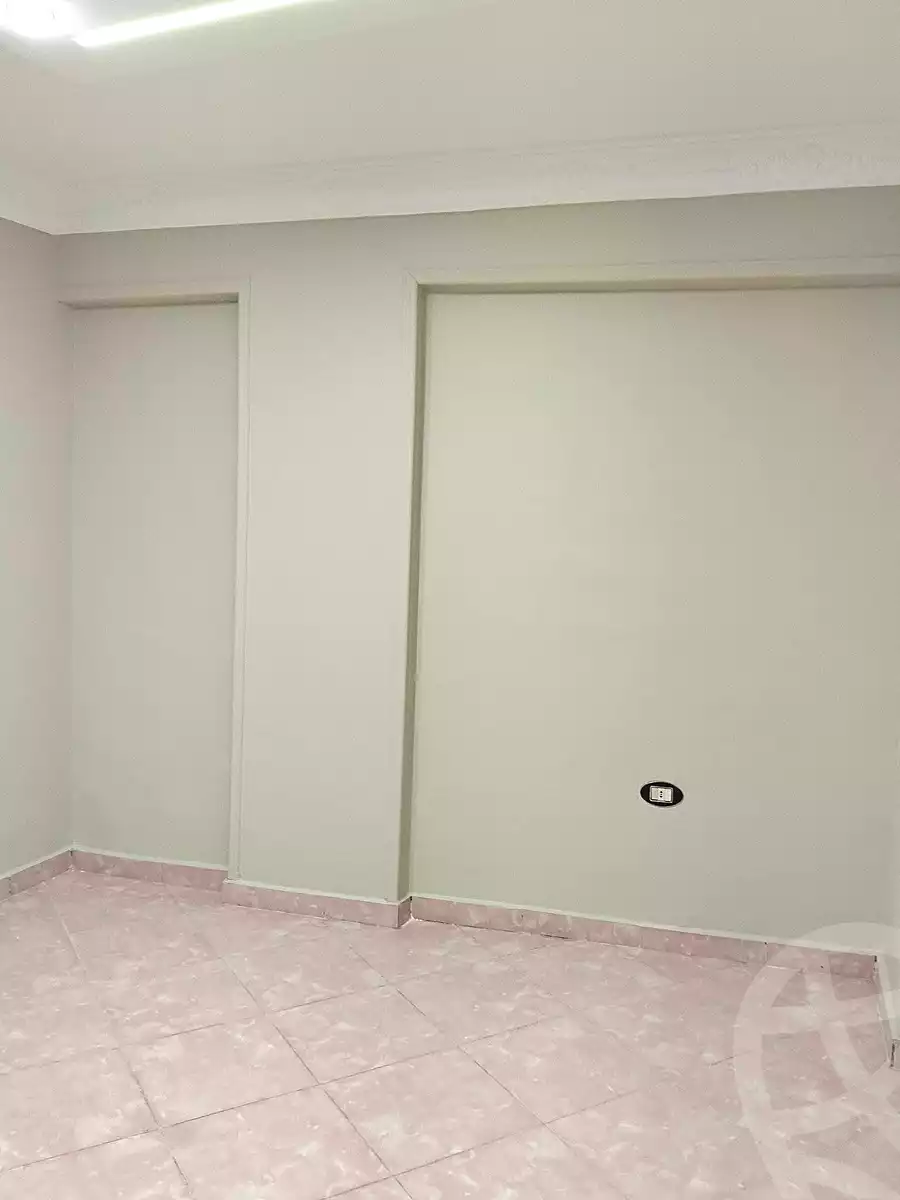 https://aqarmap.com.eg/en/listing/7258046-for-sale-alexandria-al-agamy-el-hanouvel-gabir-hafez-st