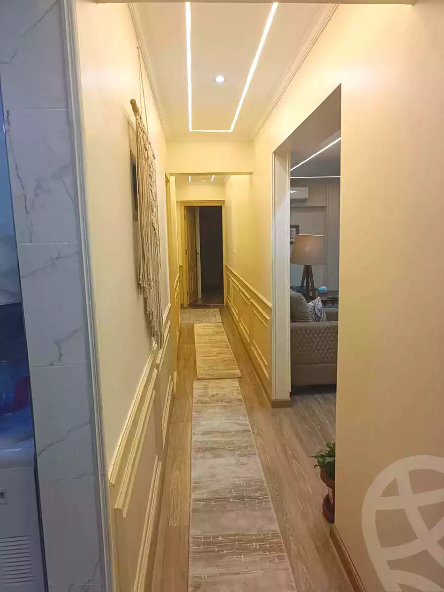 https://aqarmap.com.eg/en/listing/7258128-for-sale-alexandria-roshdy-roushdy-basha-st
