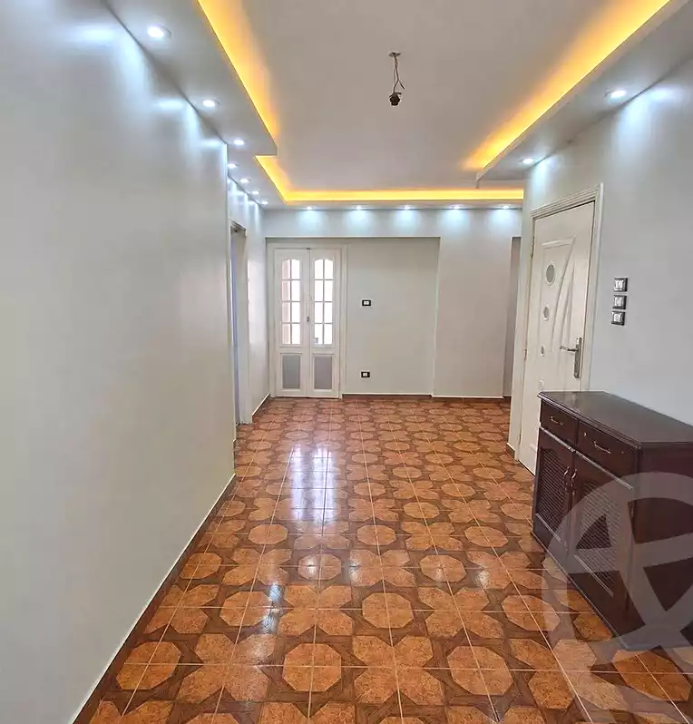 https://aqarmap.com.eg/ar/listing/7258202-for-sale-alexandria-new-miami