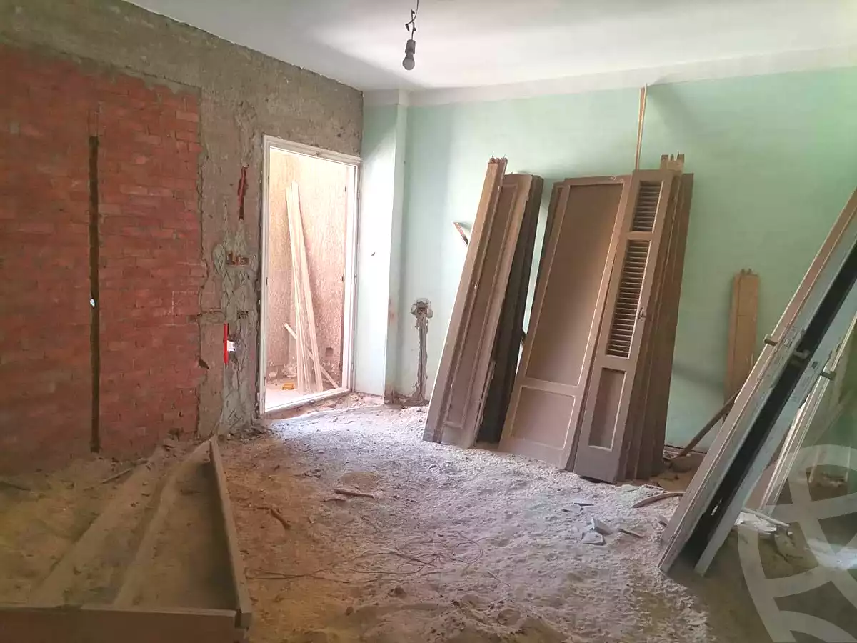 https://aqarmap.com.eg/ar/listing/7258361-for-sale-cairo-helwan-azam-mosque-st