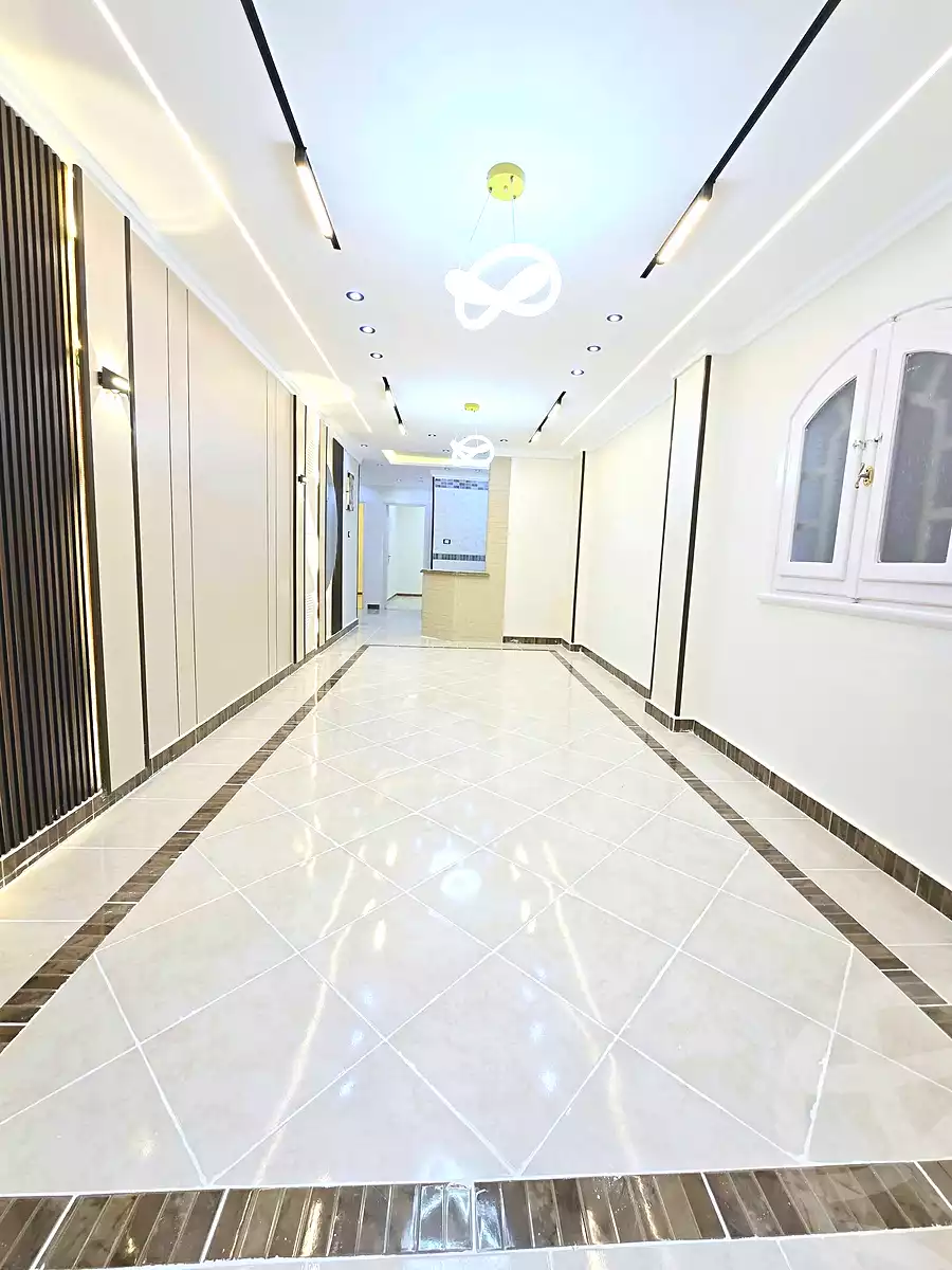 https://aqarmap.com.eg/en/listing/7258528-for-sale-alexandria-al-agamy-shataa-el-nakheel-street-23