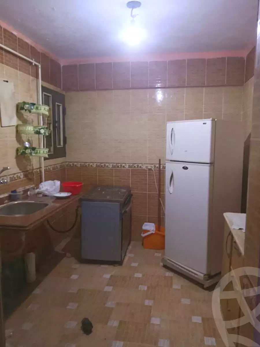 https://aqarmap.com.eg/en/listing/7258595-for-sale-alexandria-al-agamy-el-hanouvel-radwan-st