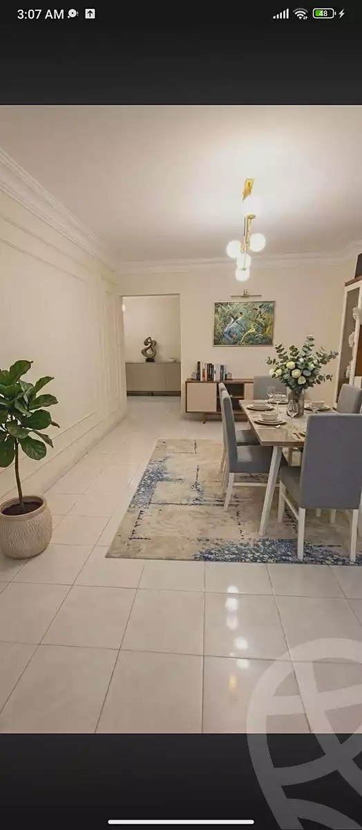 https://aqarmap.com.eg/ar/listing/7258628-for-sale-cairo-helwan-ahmed-enci-st