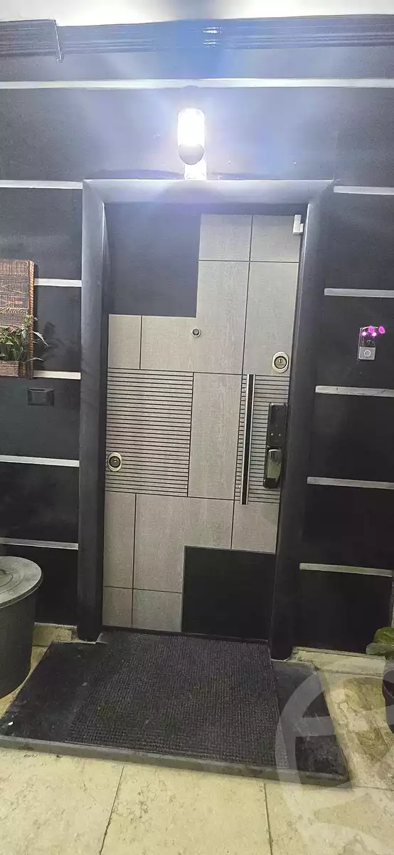 https://aqarmap.com.eg/en/listing/7258652-for-sale-cairo-helwan-helwan-el-sharkeya-ismael-kamel-st