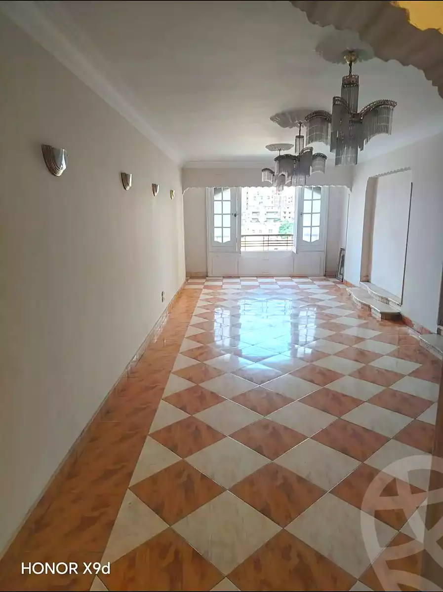 https://aqarmap.com.eg/en/listing/7258720-for-rent-cairo-helwan-helwan-el-sharkeya-abd-el-rahman-pasha-st