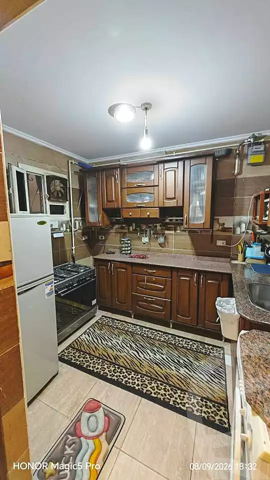 https://aqarmap.com.eg/ar/listing/7258862-for-sale-cairo-helwan-mohamed-sayed-ahmed-st
