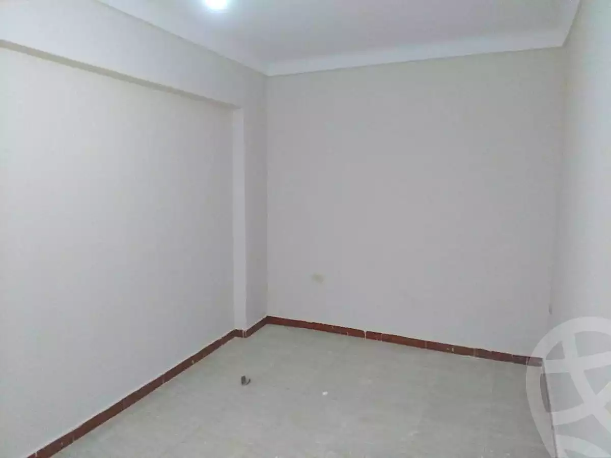 https://aqarmap.com.eg/ar/listing/7259214-for-rent-alexandria-al-agamy-el-hanouvel-el-warsha-st