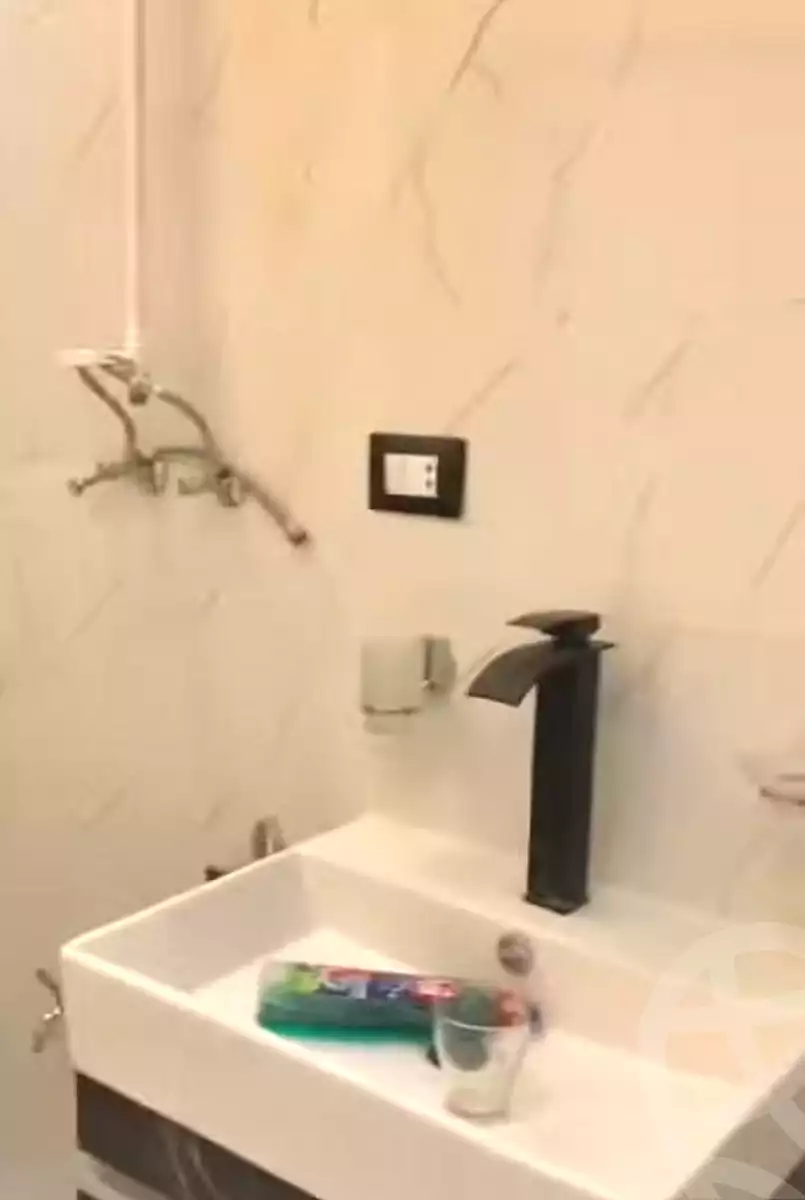 https://aqarmap.com.eg/en/listing/7259489-for-rent-cairo-hadayek-el-koba-hamamat-el-koba