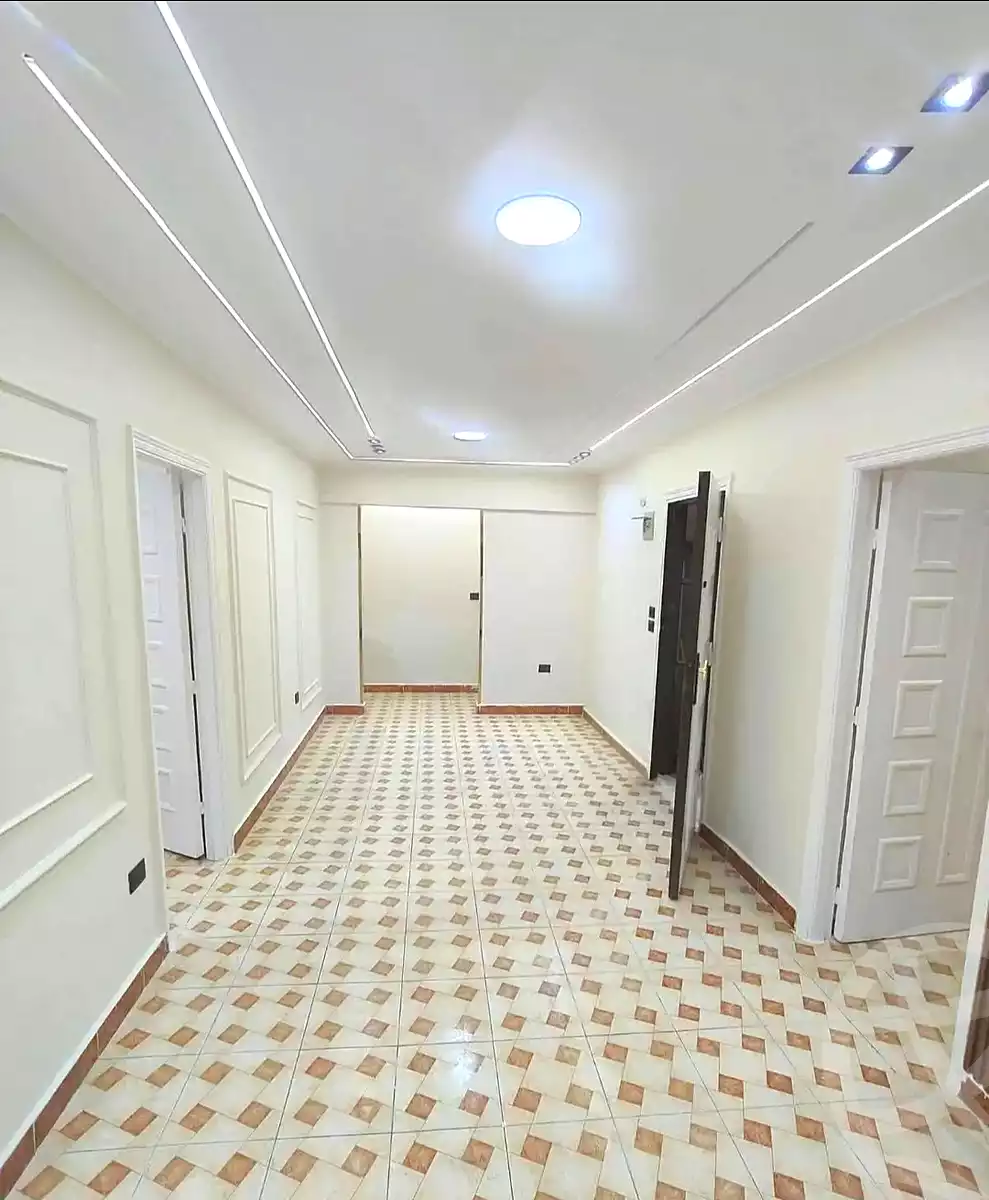 https://aqarmap.com.eg/ar/listing/7259516-for-sale-alexandria-el-asafra-l-sfr-bhry