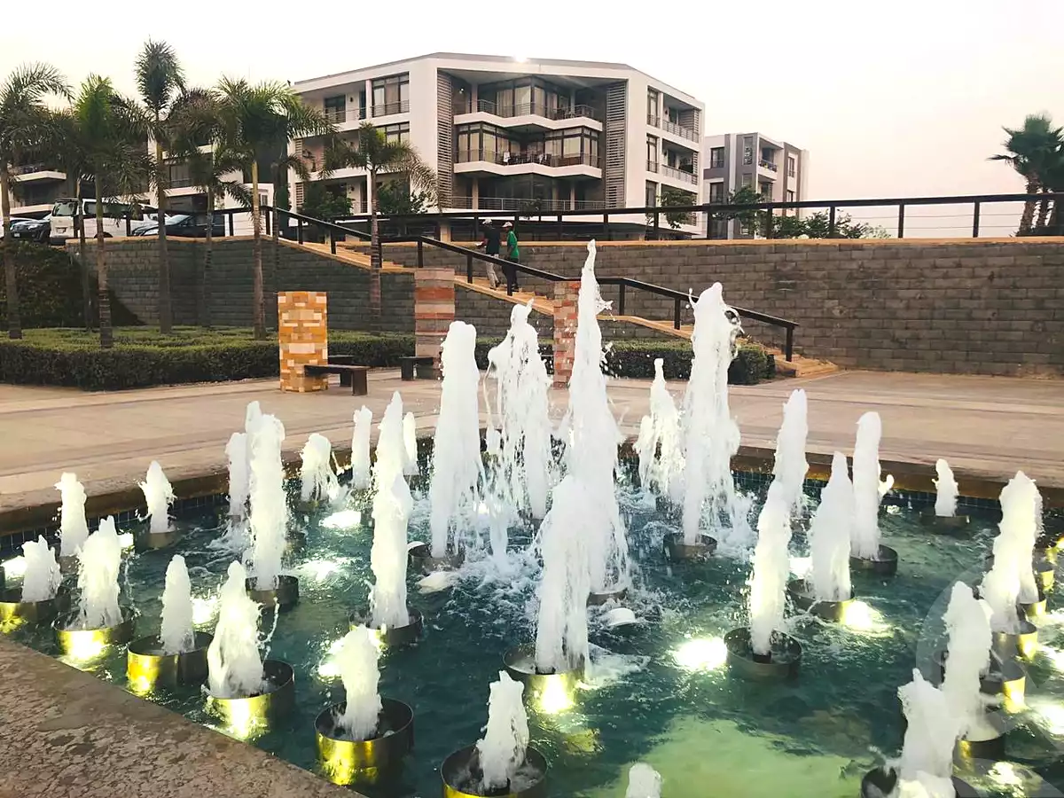 https://aqarmap.com.eg/ar/listing/7096026-for-rent-cairo-new-cairo-compounds-tag-city-taj-sultan