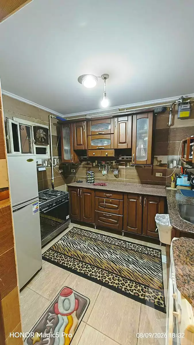 https://aqarmap.com.eg/ar/listing/7259672-for-sale-cairo-helwan-mohamed-sayed-ahmed-st