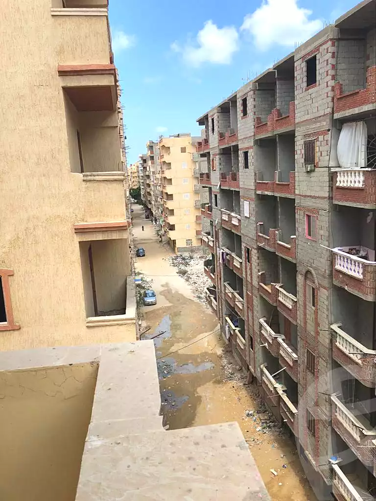 https://aqarmap.com.eg/ar/listing/7259791-for-sale-alexandria-al-agamy-bw-ywsf-hosni-mubarak-st