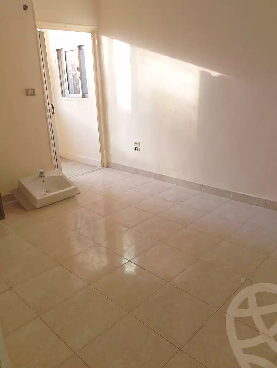 https://aqarmap.com.eg/ar/listing/7259868-for-sale-cairo-el-zaytun-lzytwn-lbhry-salim-al-awal-st
