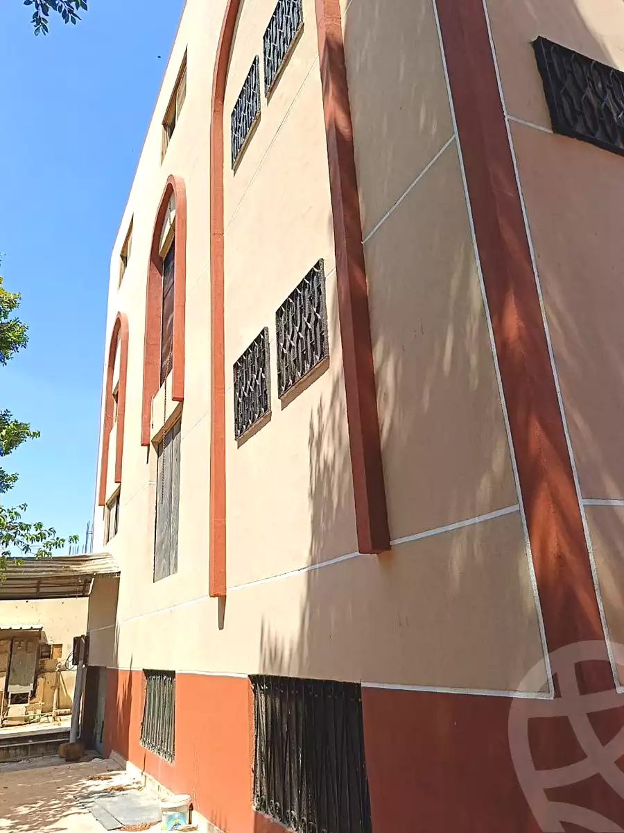 https://aqarmap.com.eg/ar/listing/7259776-for-sale-cairo-6th-of-october-el-mantqa-el-snaaaya-industrial-zone-3