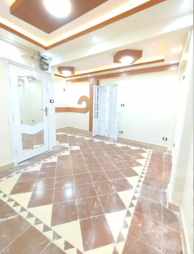 https://aqarmap.com.eg/ar/listing/7260013-for-sale-alexandria-lsywf-el-seyouf-qebly-el-salam-st