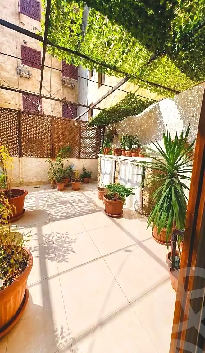 https://aqarmap.com.eg/en/listing/7260074-for-sale-cairo-helwan-zou-el-fekar-basha-st