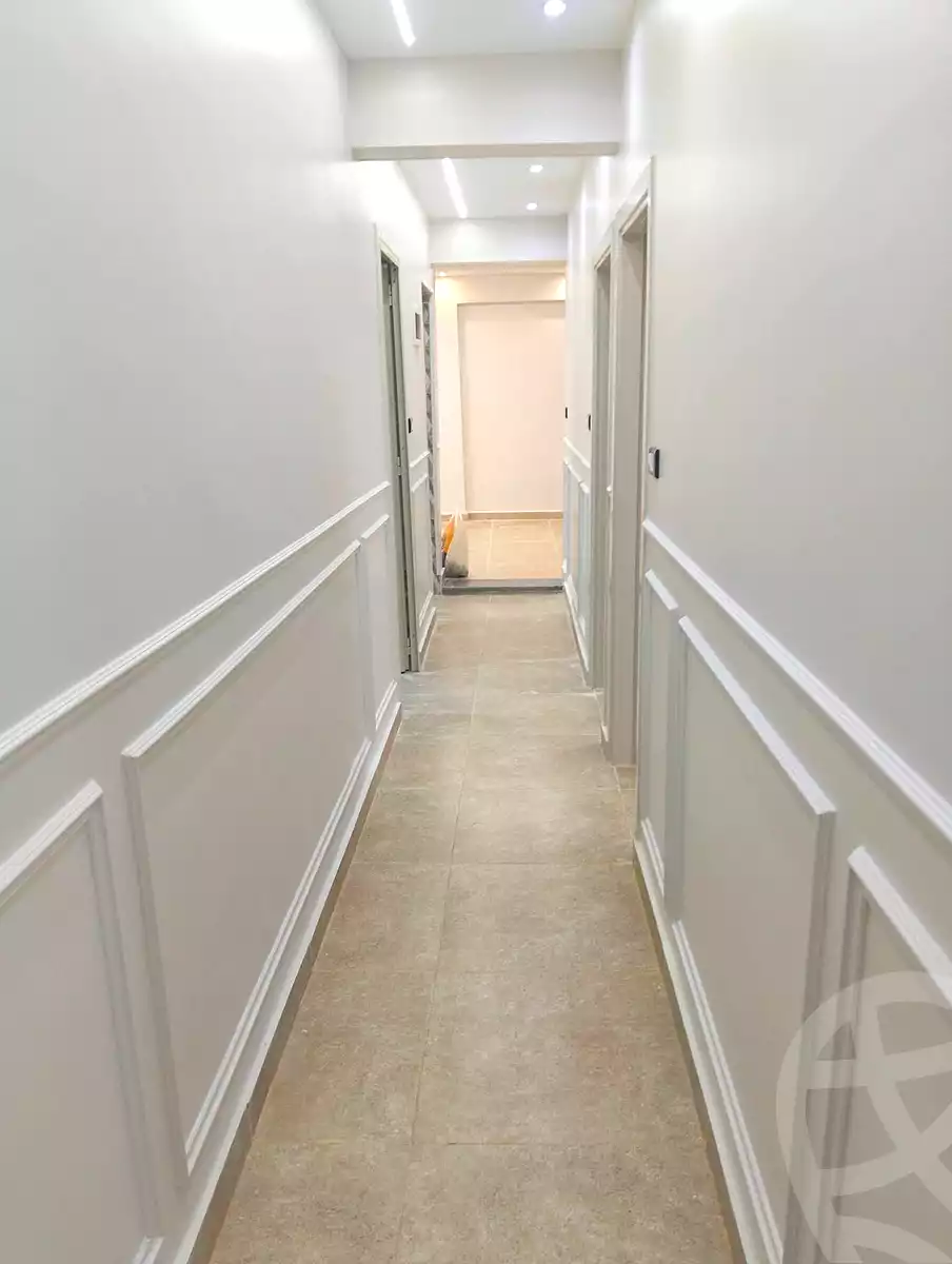 https://aqarmap.com.eg/en/listing/7260413-for-sale-alexandria-al-agamy-el-hanouvel-radwan-st