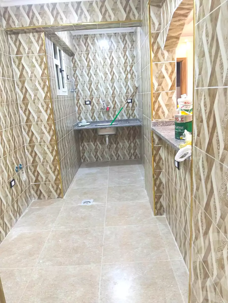 https://aqarmap.com.eg/en/listing/7260413-for-sale-alexandria-al-agamy-el-hanouvel-radwan-st