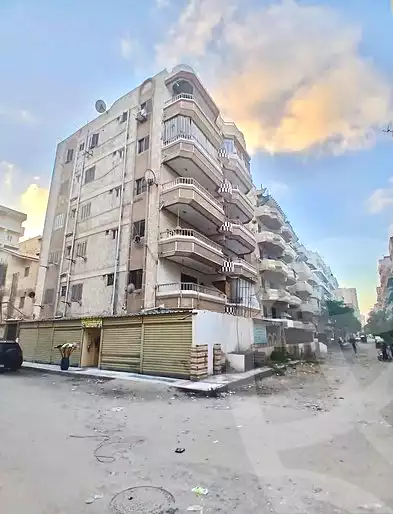 https://aqarmap.com.eg/ar/listing/7260465-for-sale-alexandria-al-agamy-shataa-el-nakheel