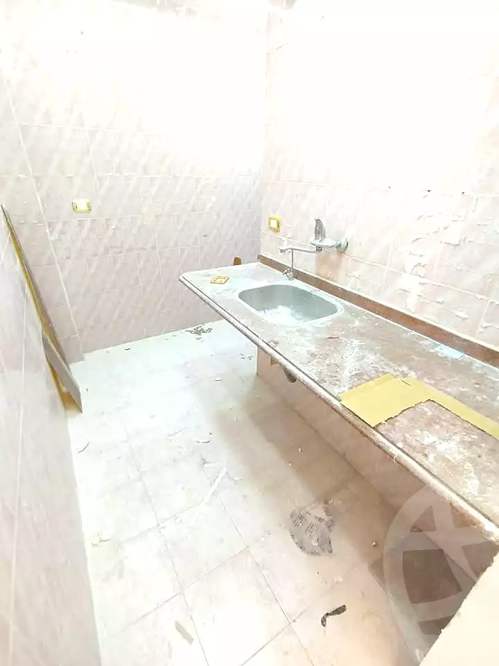https://aqarmap.com.eg/ar/listing/7260521-for-sale-alexandria-lsywf-el-falki