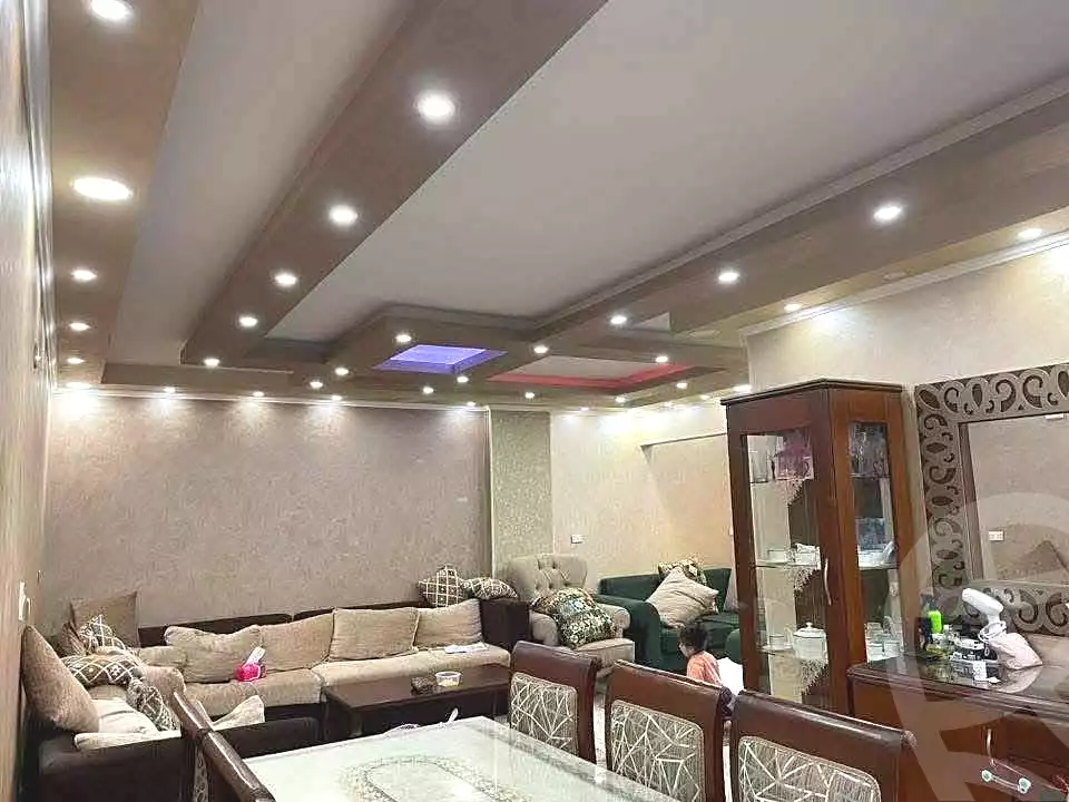 https://aqarmap.com.eg/en/listing/7260548-for-sale-cairo-helwan-mahmoud-zaki-st