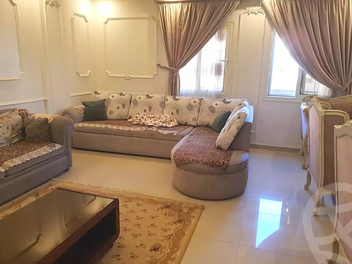 https://aqarmap.com.eg/ar/listing/7259809-for-sale-cairo-new-cairo-compounds-jrdyny-hyts-3