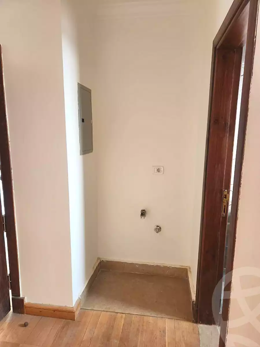 https://aqarmap.com.eg/ar/listing/7260836-for-sale-cairo-new-cairo-compounds-brwmynd-ryzydns-wdy-djl-llttwyr