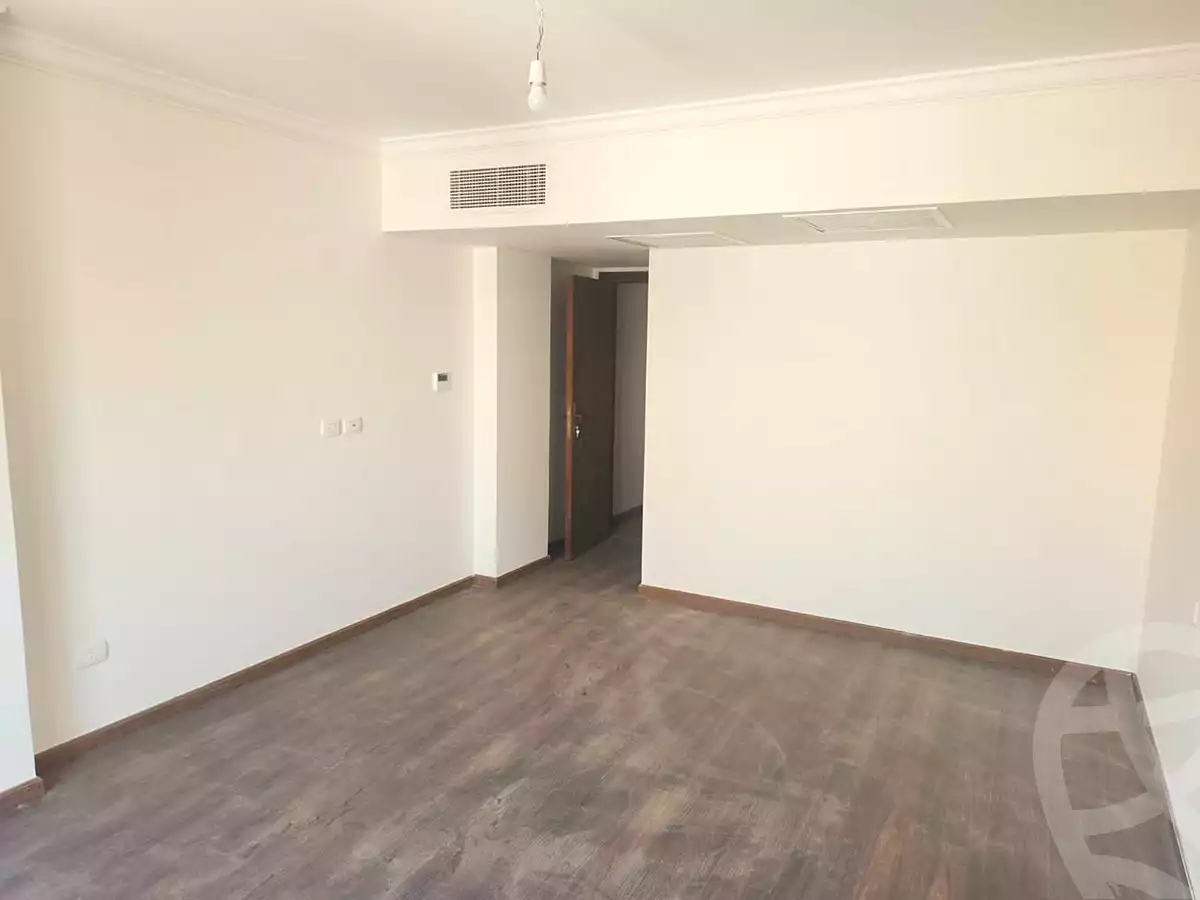 https://aqarmap.com.eg/ar/listing/7260836-for-sale-cairo-new-cairo-compounds-brwmynd-ryzydns-wdy-djl-llttwyr