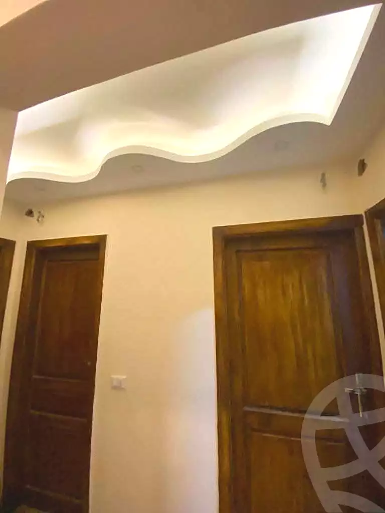 https://aqarmap.com.eg/ar/listing/7260908-for-sale-cairo-helwan-helwan-el-sharkeya-ryad-pasha-st
