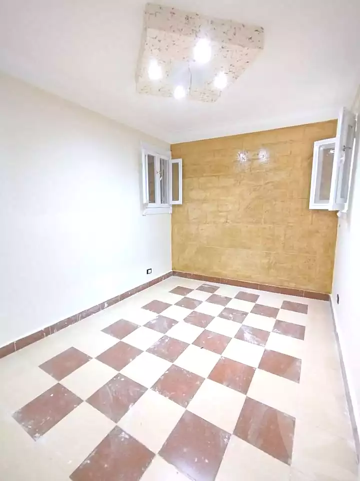 https://aqarmap.com.eg/ar/listing/7261072-for-sale-alexandria-lsywf-el-seyouf-qebly-el-salam-st