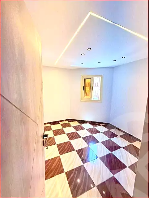 https://aqarmap.com.eg/ar/listing/7261241-for-sale-alexandria-sydy-bshr-sydy-bshr-bhry-shr-khld-bn-lwlyd