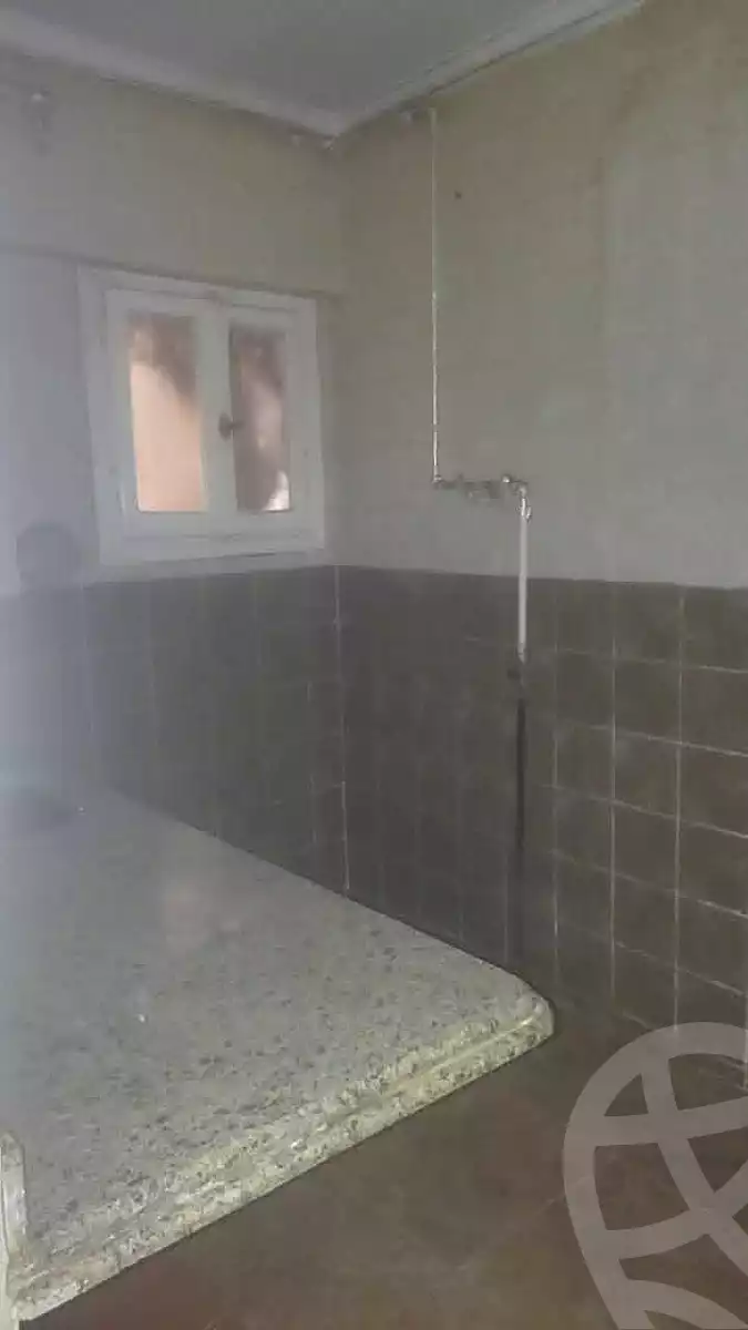 https://aqarmap.com.eg/ar/listing/7261367-for-rent-alexandria-sydy-bshr-sydy-bshr-bhry-ali-hipa-st
