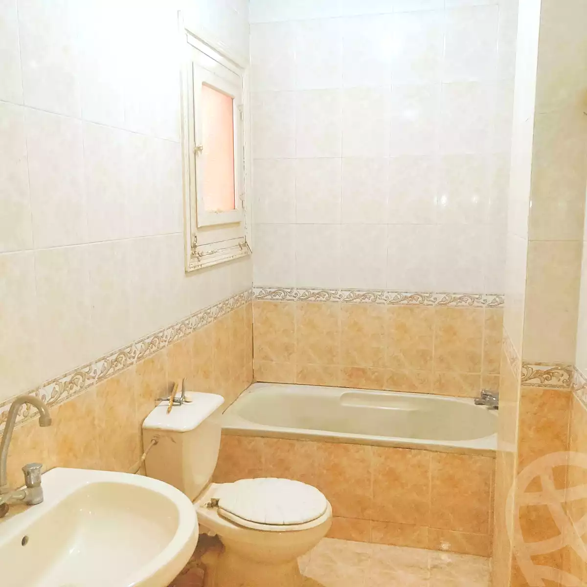 https://aqarmap.com.eg/en/listing/7261396-for-rent-cairo-faisal-kafr-tohormos