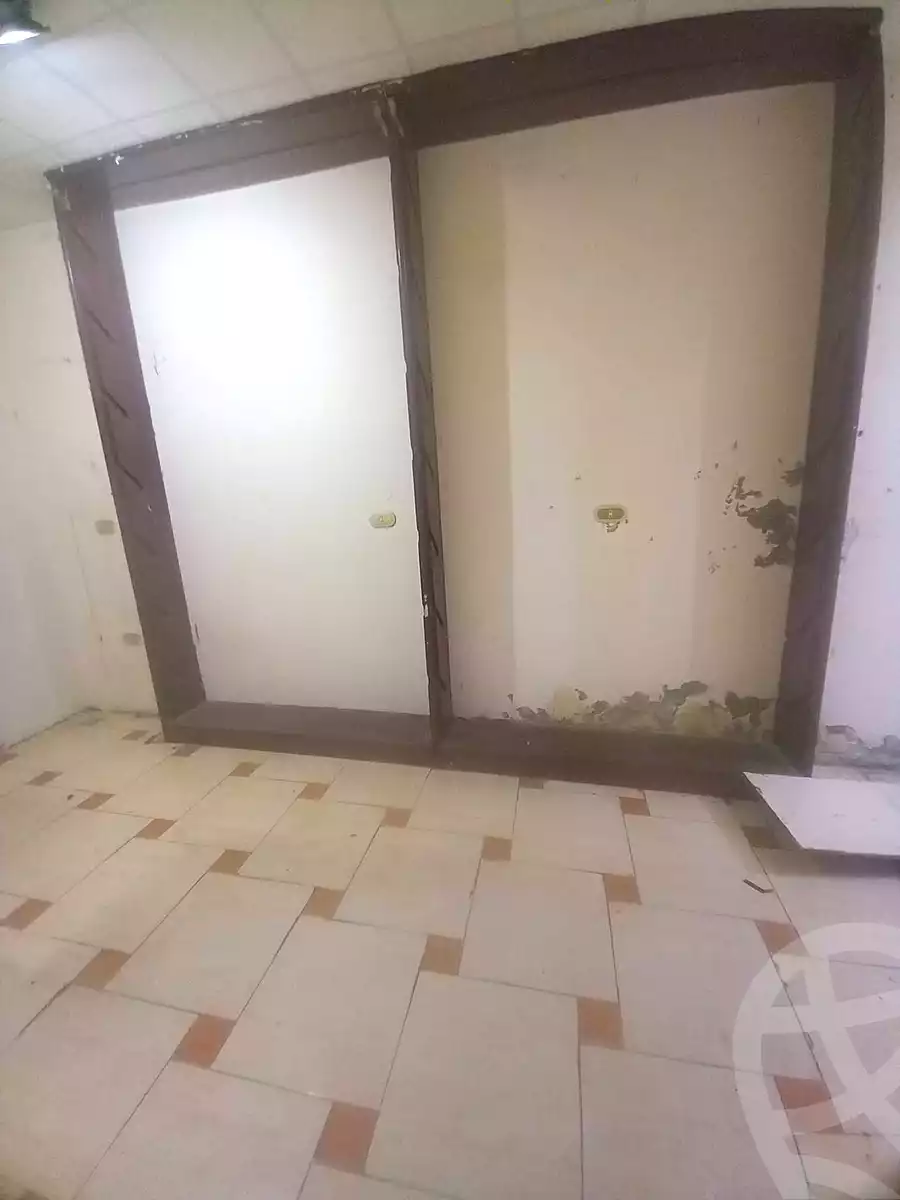 https://aqarmap.com.eg/ar/listing/7262235-for-rent-alexandria-sydy-bshr-sydy-bshr-bhry-shr-mhmwd-l-yswy