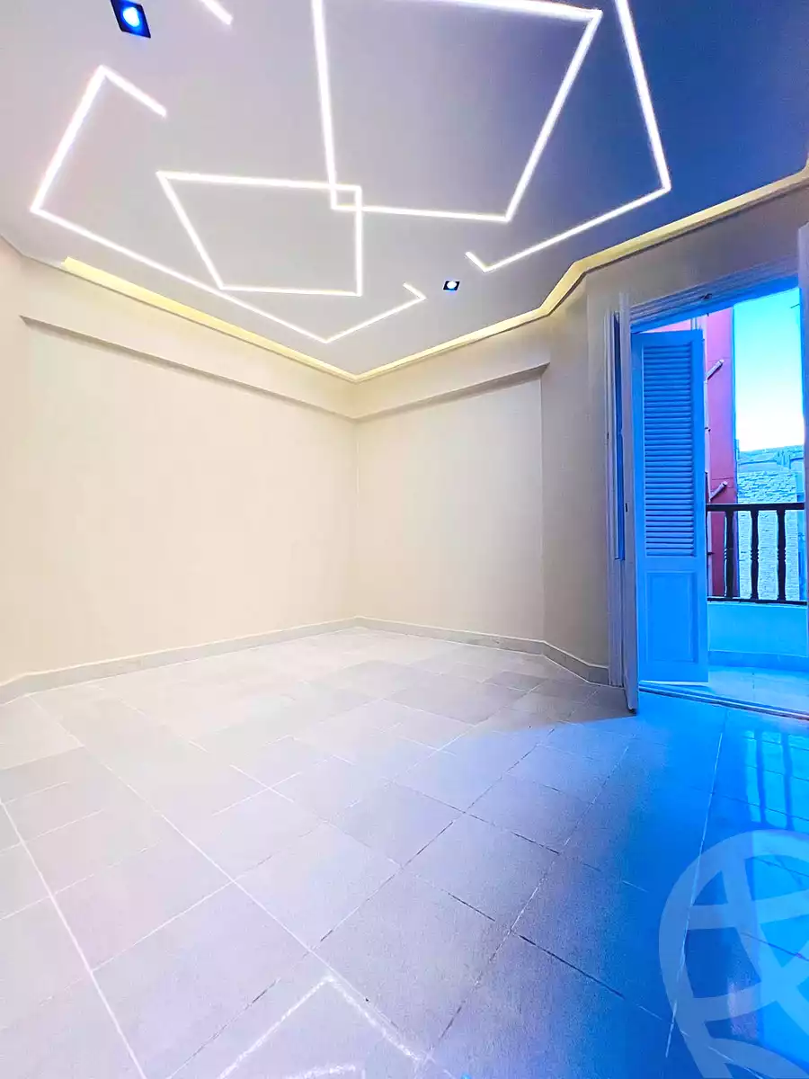 https://aqarmap.com.eg/ar/listing/7262276-for-sale-alexandria-al-agamy-shataa-el-nakheel