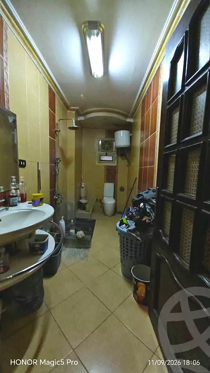 https://aqarmap.com.eg/en/listing/7262349-for-sale-cairo-helwan-helwan-el-sharkeya-mostafa-safwat-st