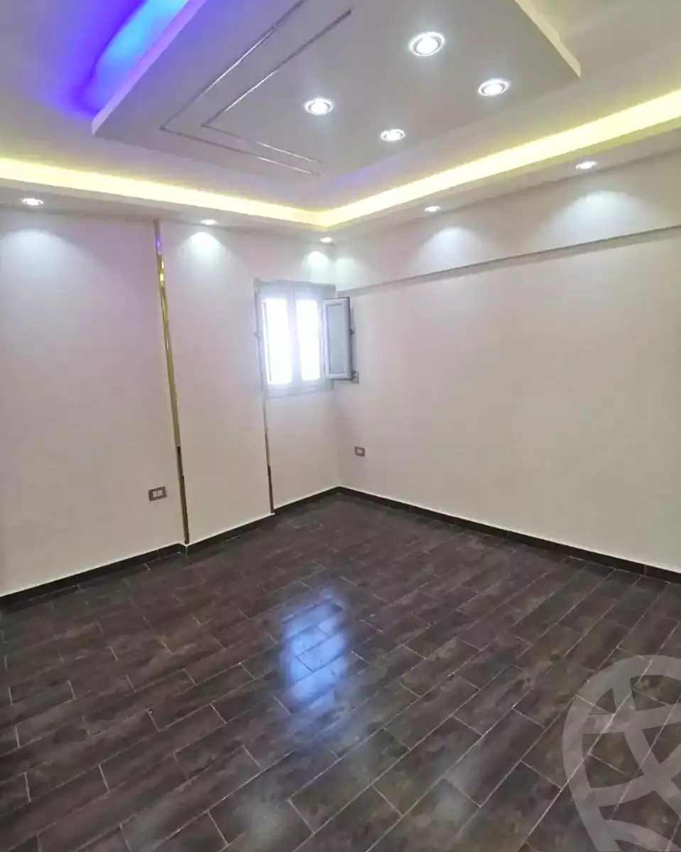 https://aqarmap.com.eg/ar/listing/7262348-for-sale-alexandria-miami-mahmoud-el-isawy-st