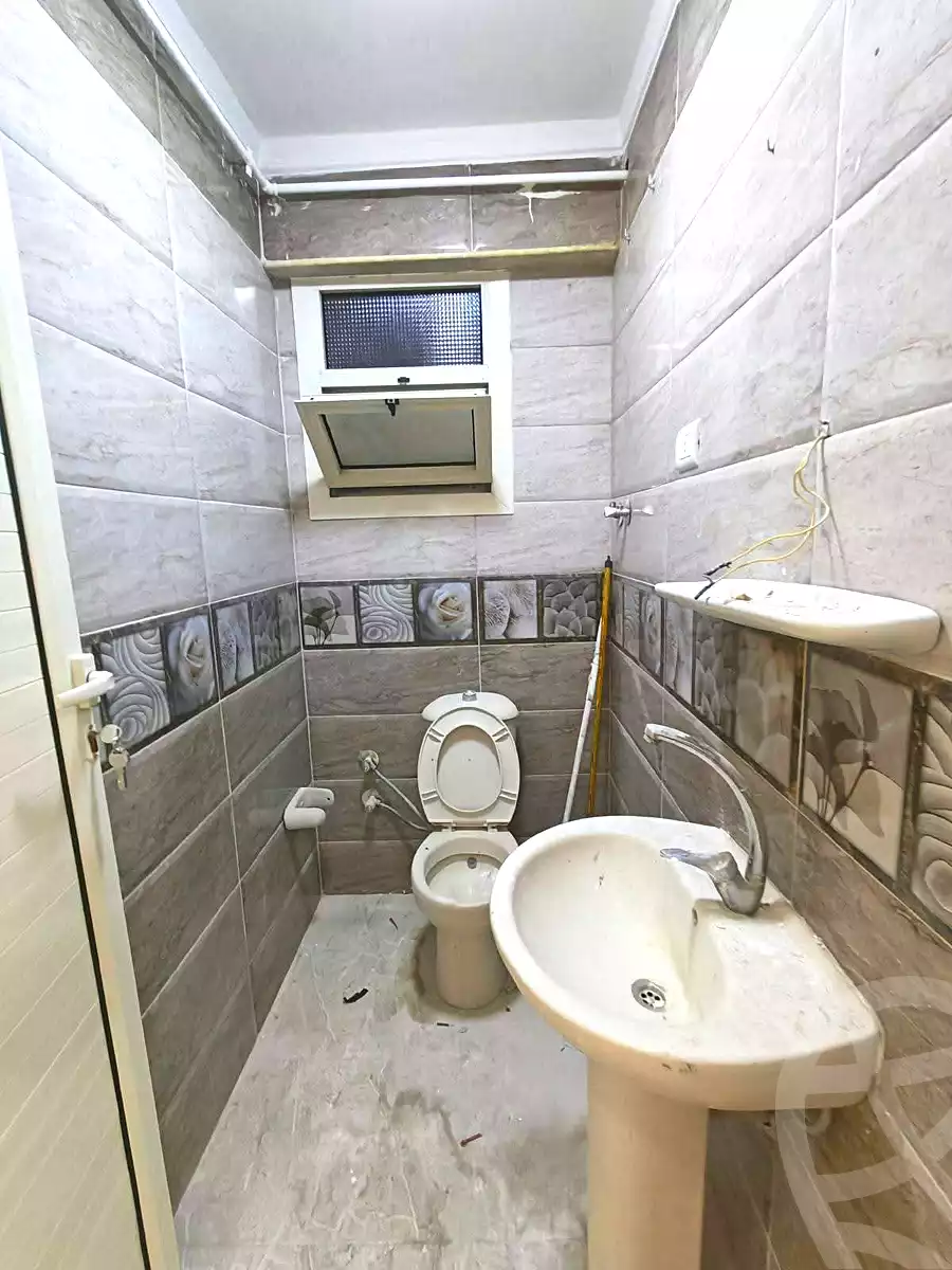 https://aqarmap.com.eg/ar/listing/7262372-for-sale-alexandria-el-asafra-l-sfr-bhry