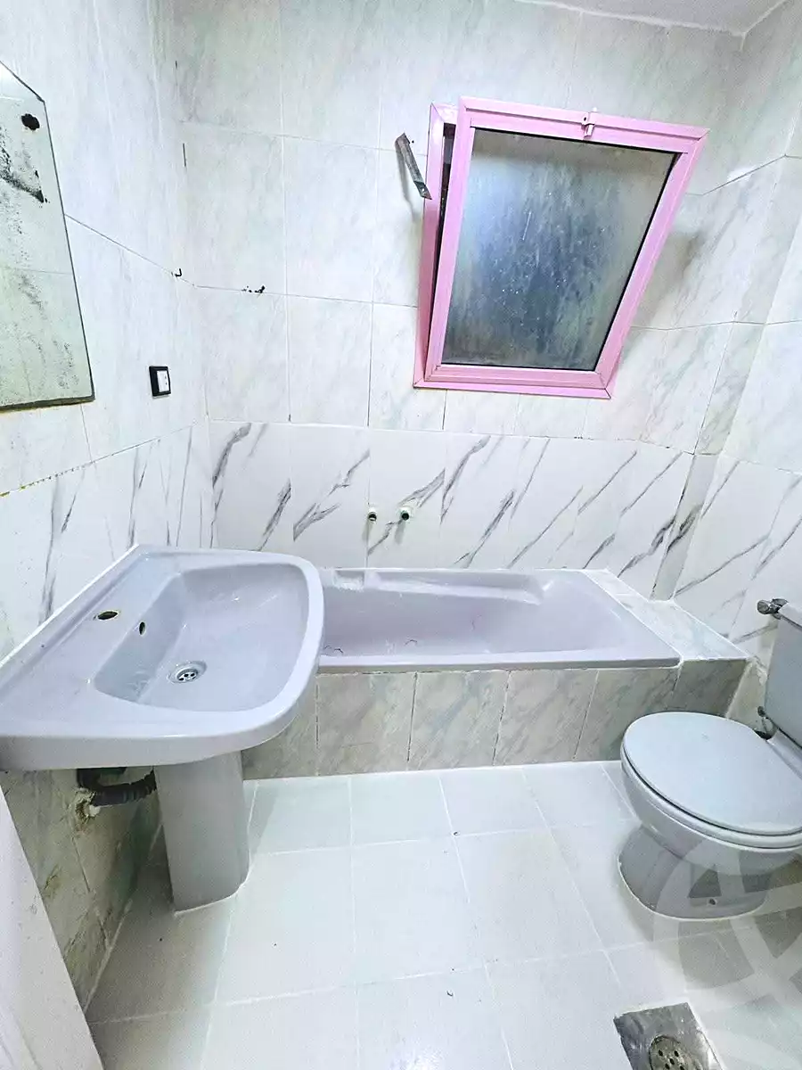 https://aqarmap.com.eg/en/listing/7262416-for-sale-alexandria-al-agamy-shataa-el-nakheel