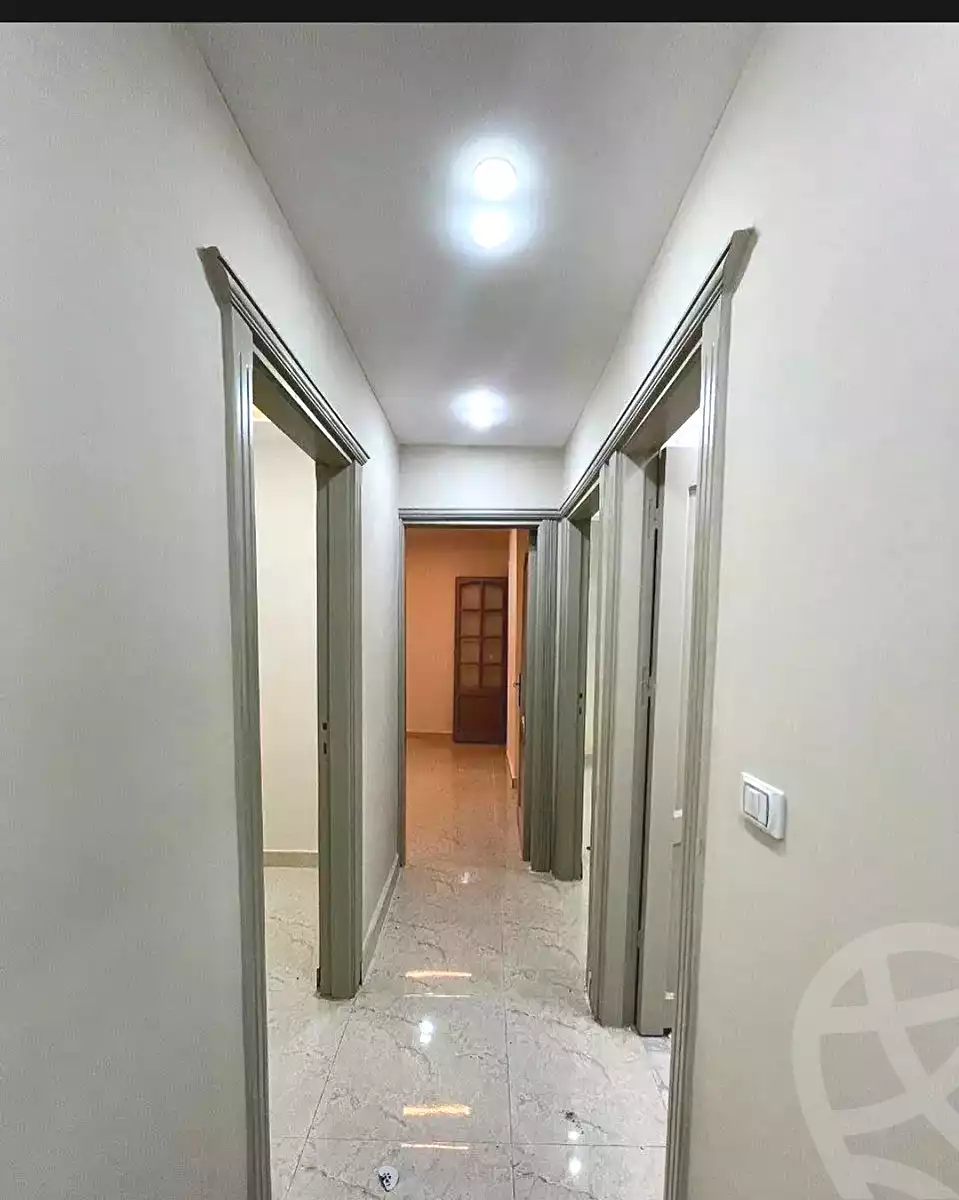 https://aqarmap.com.eg/en/listing/7262406-for-sale-alexandria-el-asafra-l-sfr-bhry-el-geish-rd