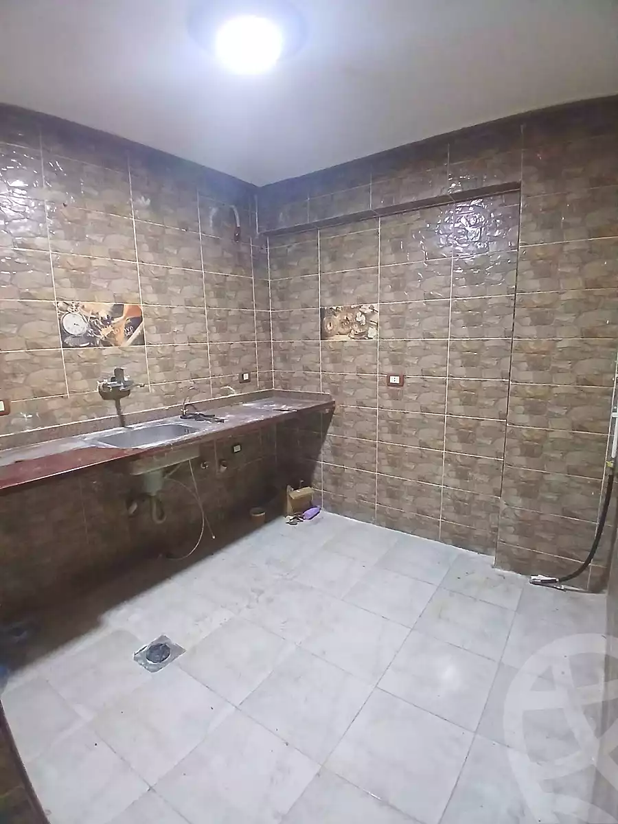 https://aqarmap.com.eg/en/listing/7262486-for-sale-alexandria-bw-qyr-street-25