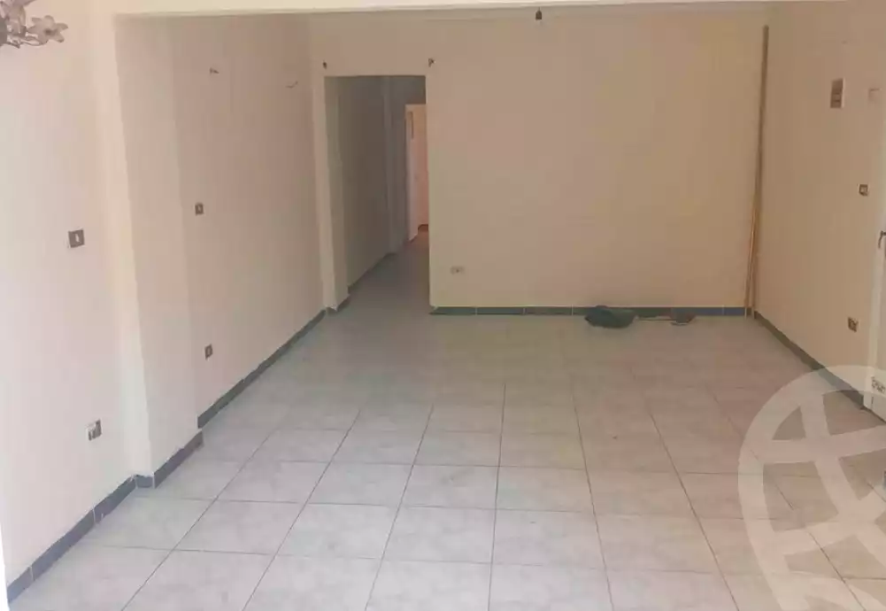 https://aqarmap.com.eg/ar/listing/7262550-for-sale-alexandria-shds