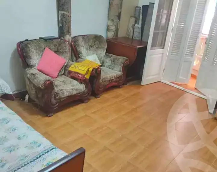 https://aqarmap.com.eg/en/listing/7262657-for-sale-alexandria-moharram-bey-othman-galal-st