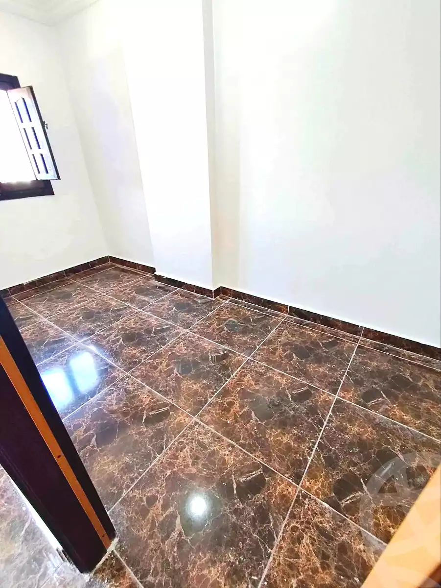 https://aqarmap.com.eg/en/listing/7262682-for-sale-alexandria-el-mandara-al-omanaa-st