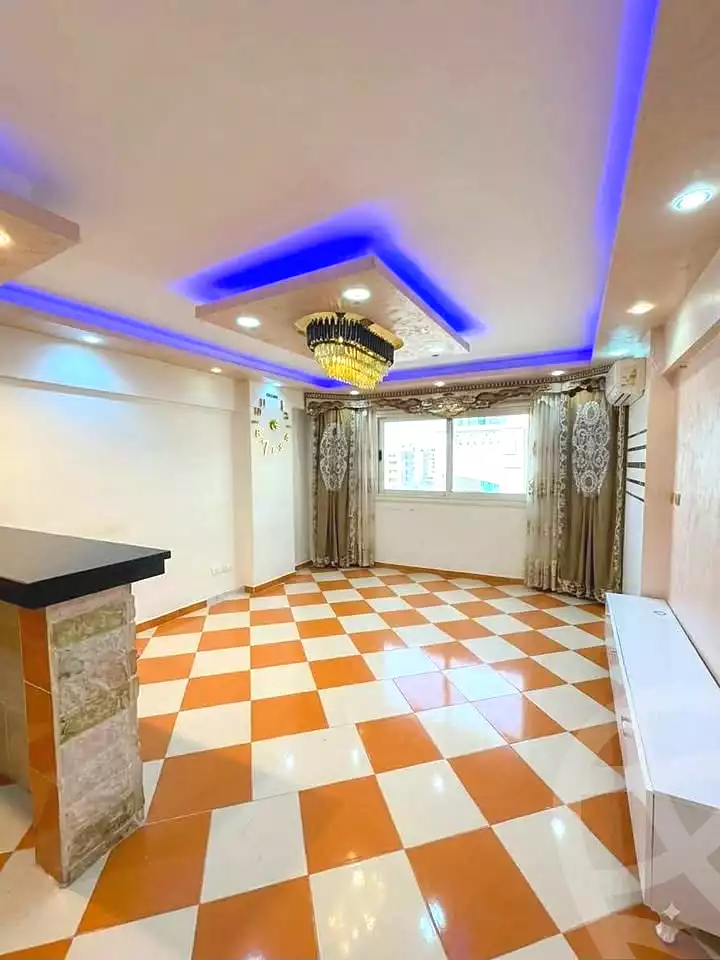 https://aqarmap.com.eg/ar/listing/7262747-for-sale-alexandria-al-agamy-lbytsh-bianchiii