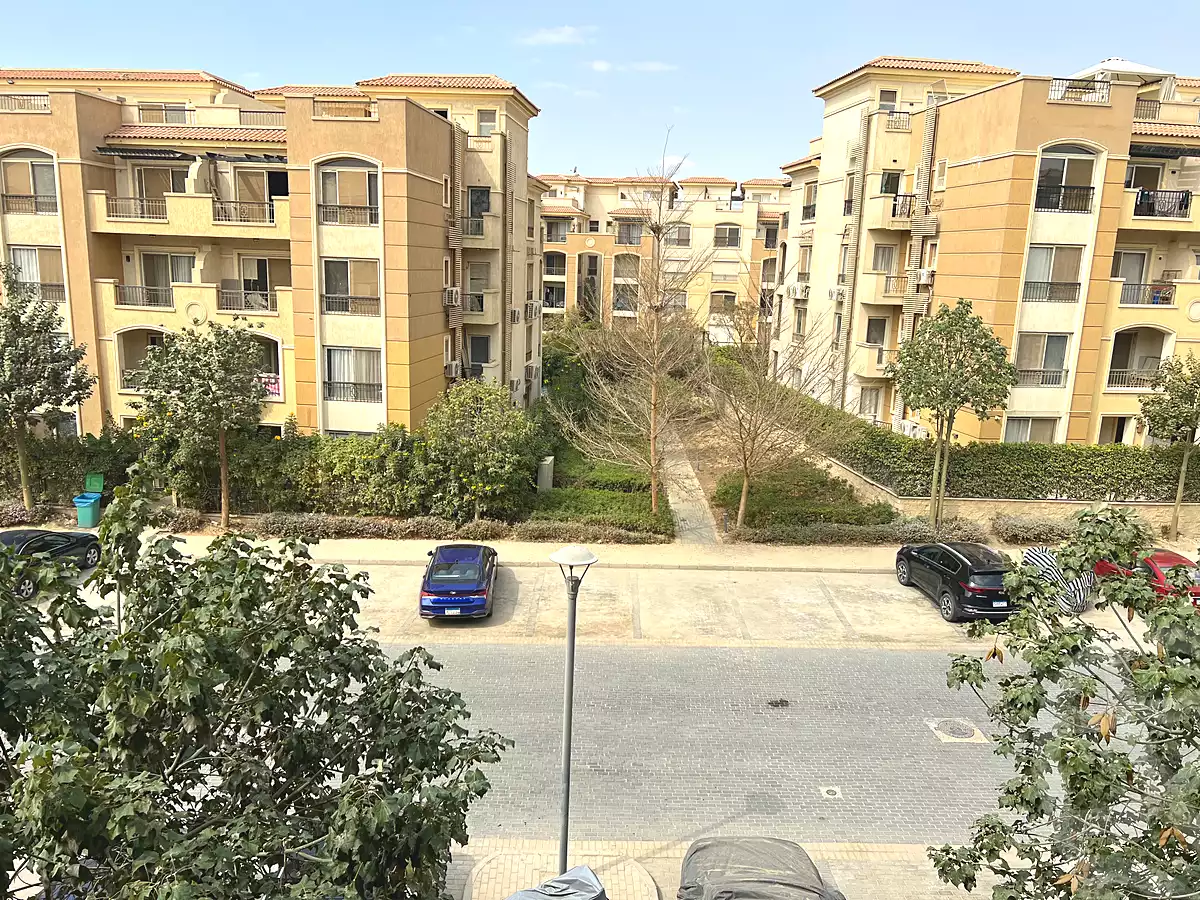 https://aqarmap.com.eg/ar/listing/7263270-for-sale-cairo-new-cairo-compounds-stwn-ryzydns-by-ar-y-llttwyr