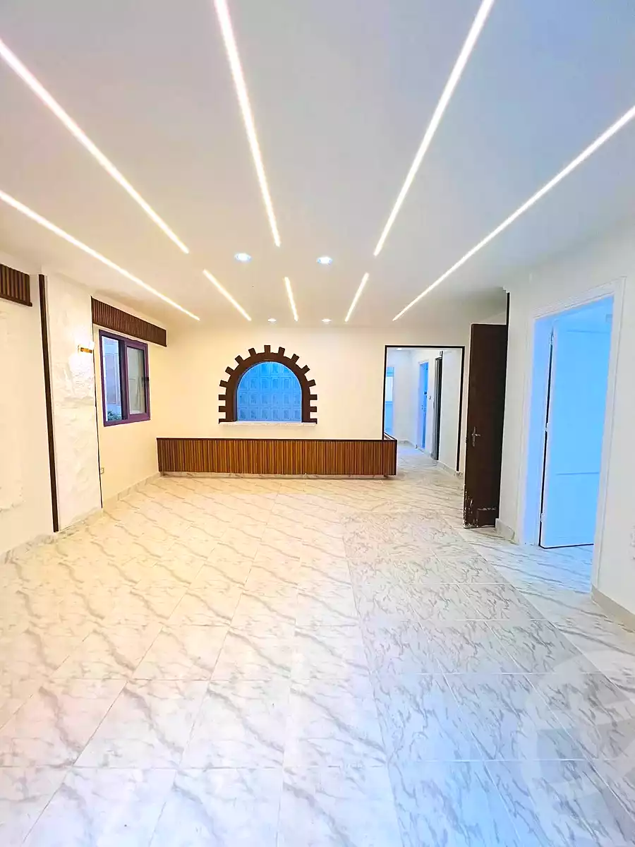 https://aqarmap.com.eg/ar/listing/7263431-for-sale-alexandria-al-agamy-shataa-el-nakheel